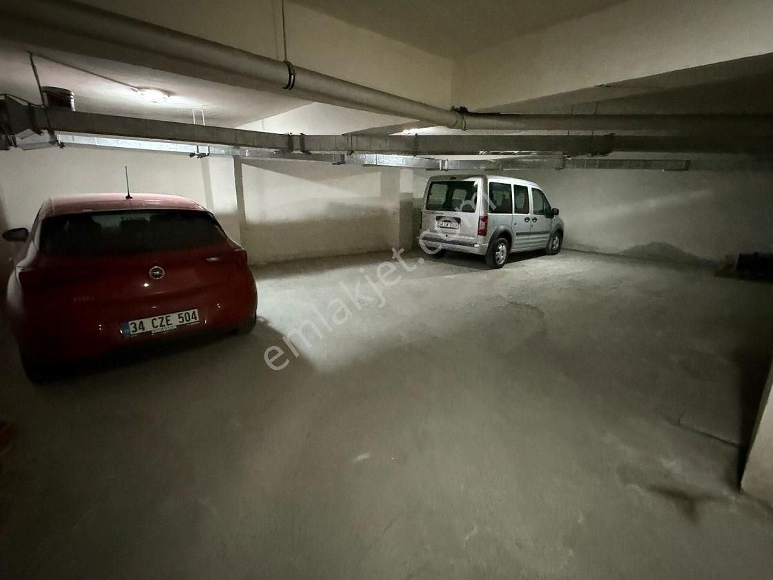 Yakuplu Mahallesinde Metrobüse 5 Dk İskanlı 4+2 Dubleks Daire - Görsel 26