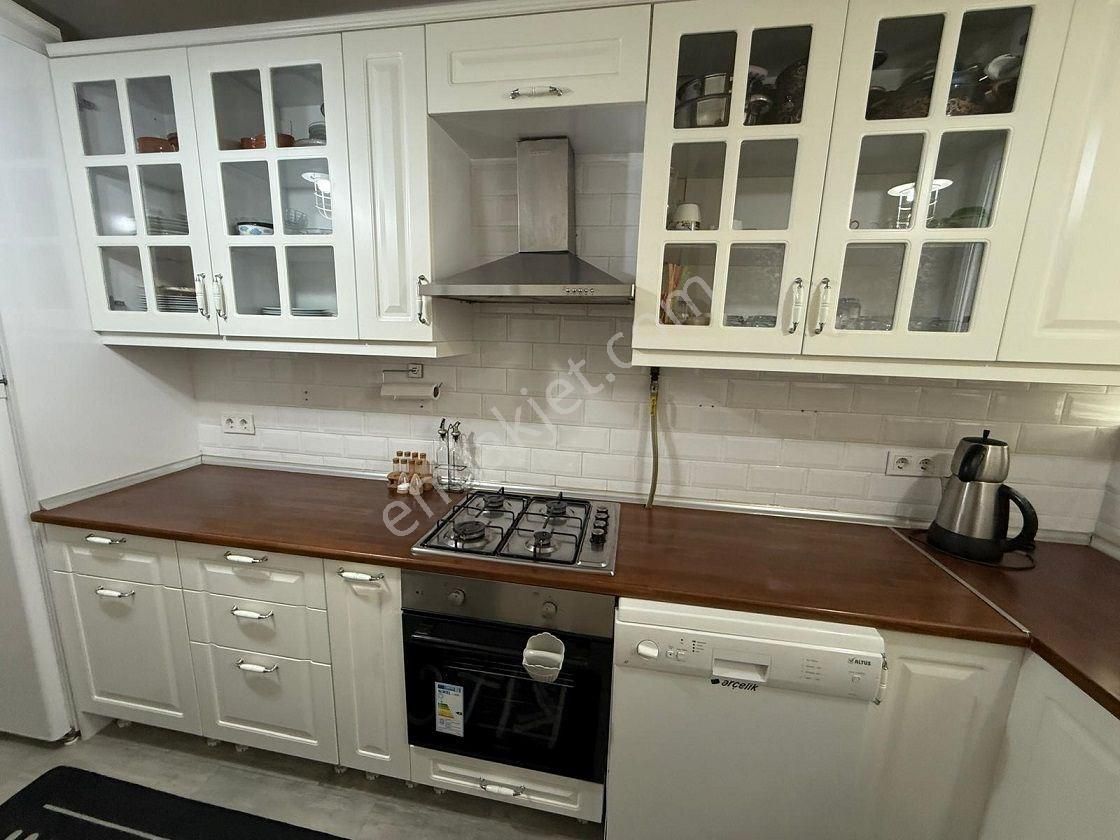 Yakuplu Mahallesinde Metrobüse 5 Dk İskanlı 4+2 Dubleks Daire - Görsel 6