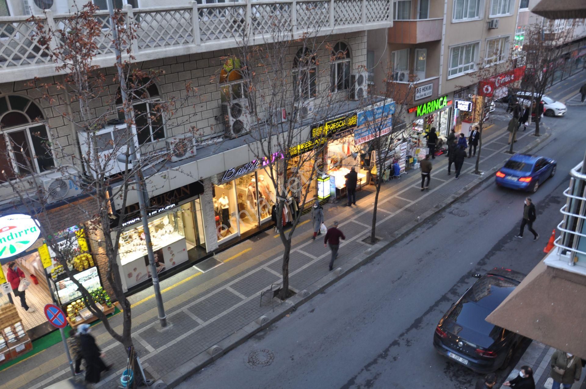 Bahçelievler Yayla Merkezde 1. Kat Asansörlü 2+1 Satılık Daire - Görsel 8