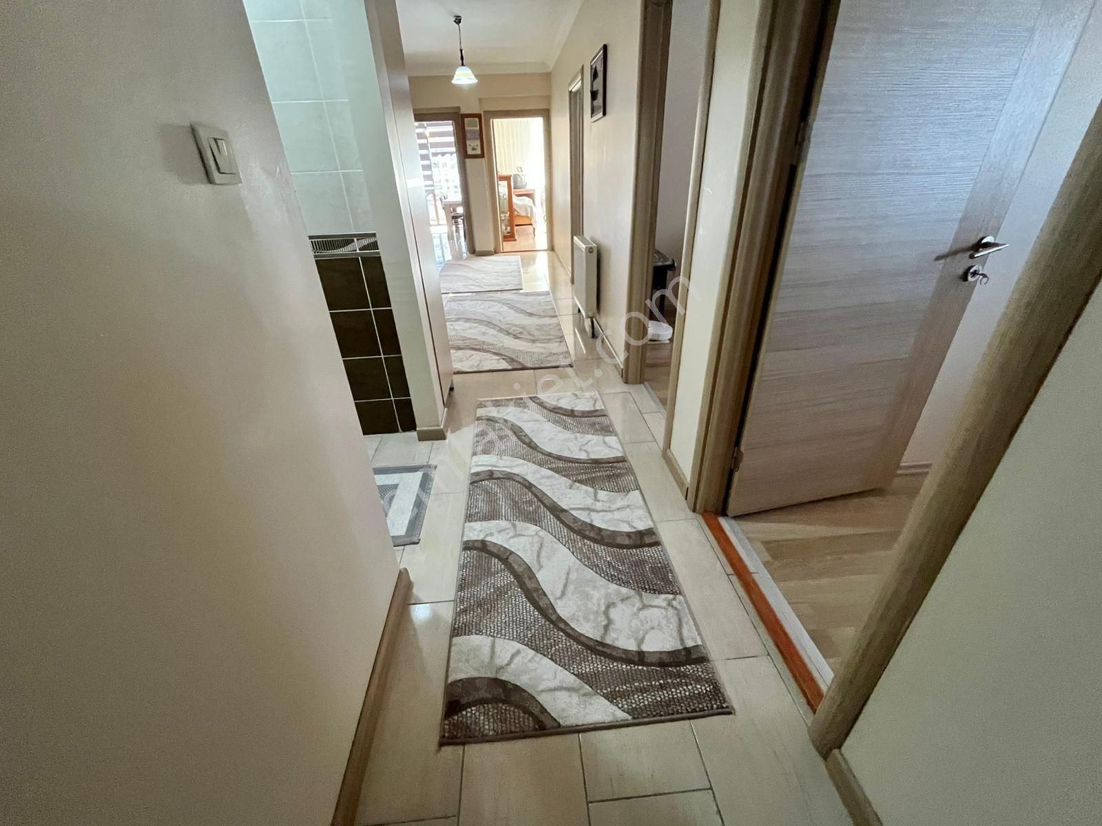 Yayla Mahallesi'nde 4+1 Katta Fırsat Dairesi! - Görsel 11