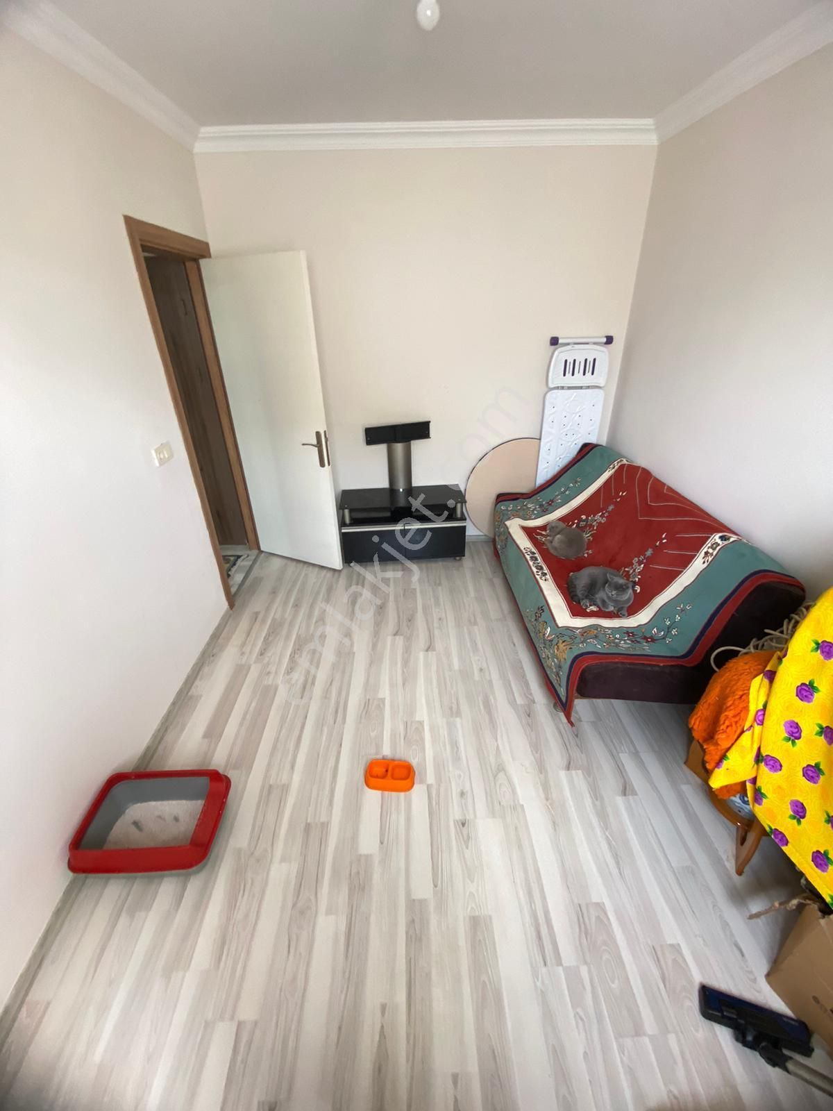 🏡 Muradiye Mahallesi 🏡 ✅2+1 M2 75 4 Katlınım 4 Katı ❇️kombi Petekli - Görsel 2