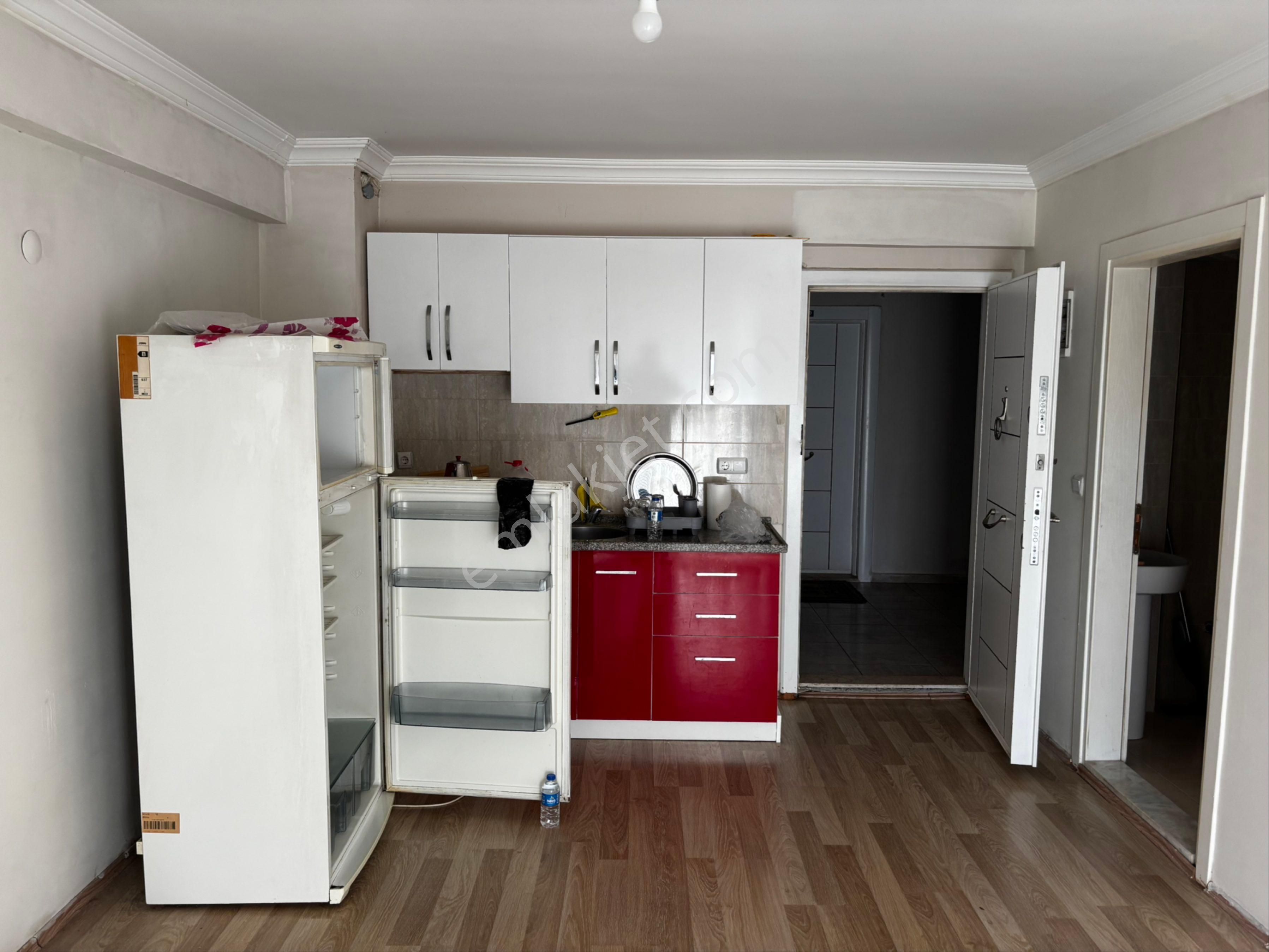 Sümer Mahallesinde Satılık 1+1 Daire - Görsel 3