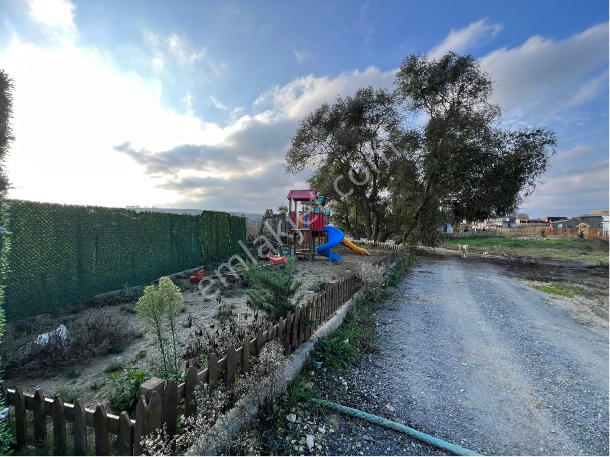 Çatalca İnceğiz Mah.de Ana Caddeye Çok Yakın 7/24 Güvenlikli Ve Kameralı Site De 200m2 - Görsel 20