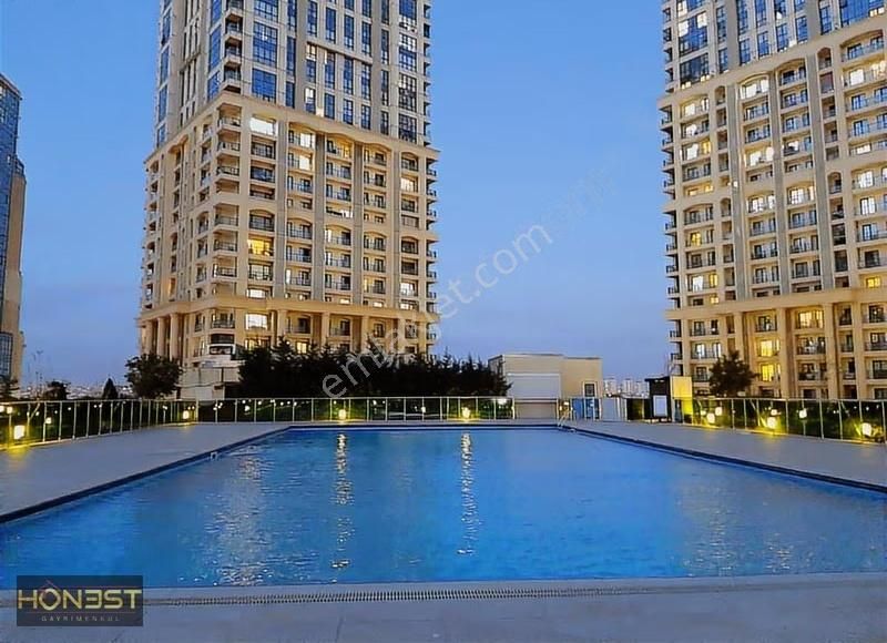 Kiptaş Venezia Mega Satılık 4+1 Boş Daire...avm Havuz Manzara - Görsel 13
