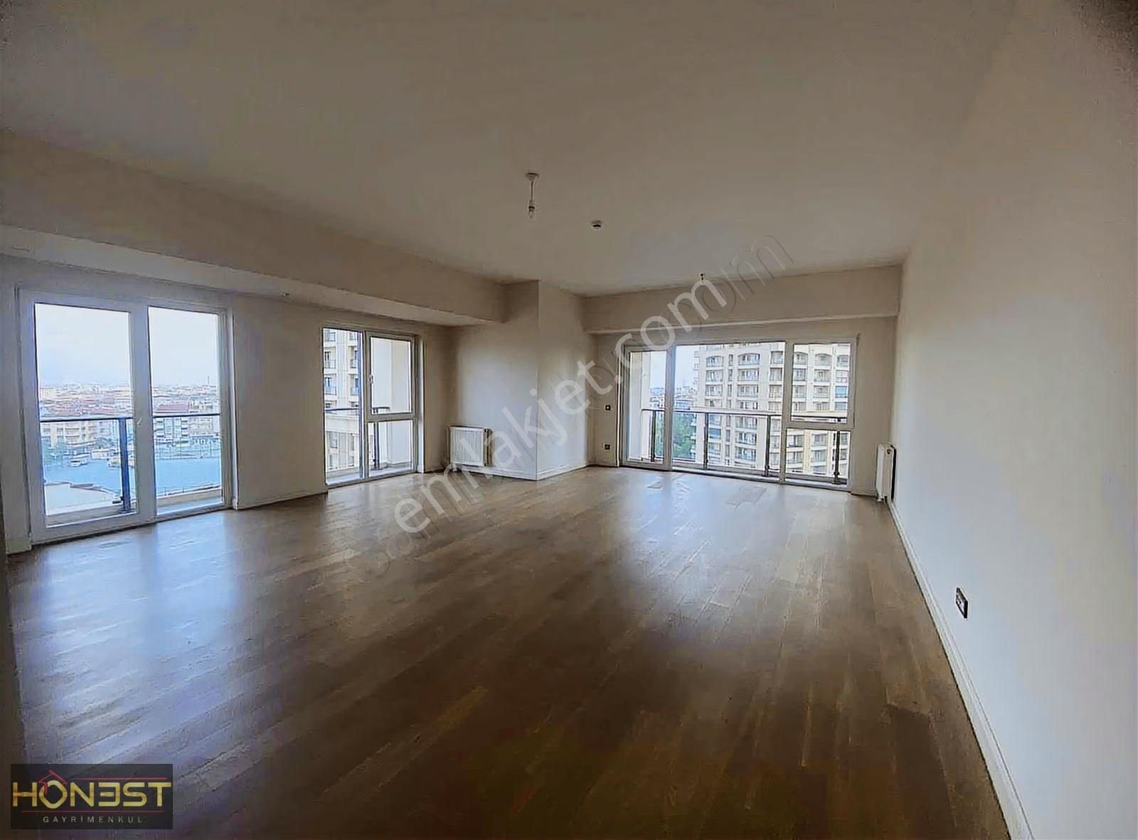 Kiptaş Venezia Mega Satılık 4+1 Boş Daire...avm Havuz Manzara - Görsel 21