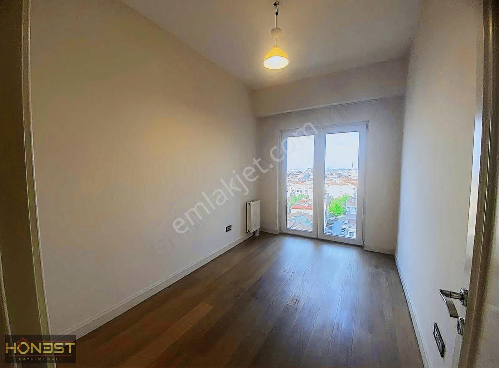 Kiptaş Venezia Mega Satılık 4+1 Boş Daire...avm Havuz Manzara - Görsel 3