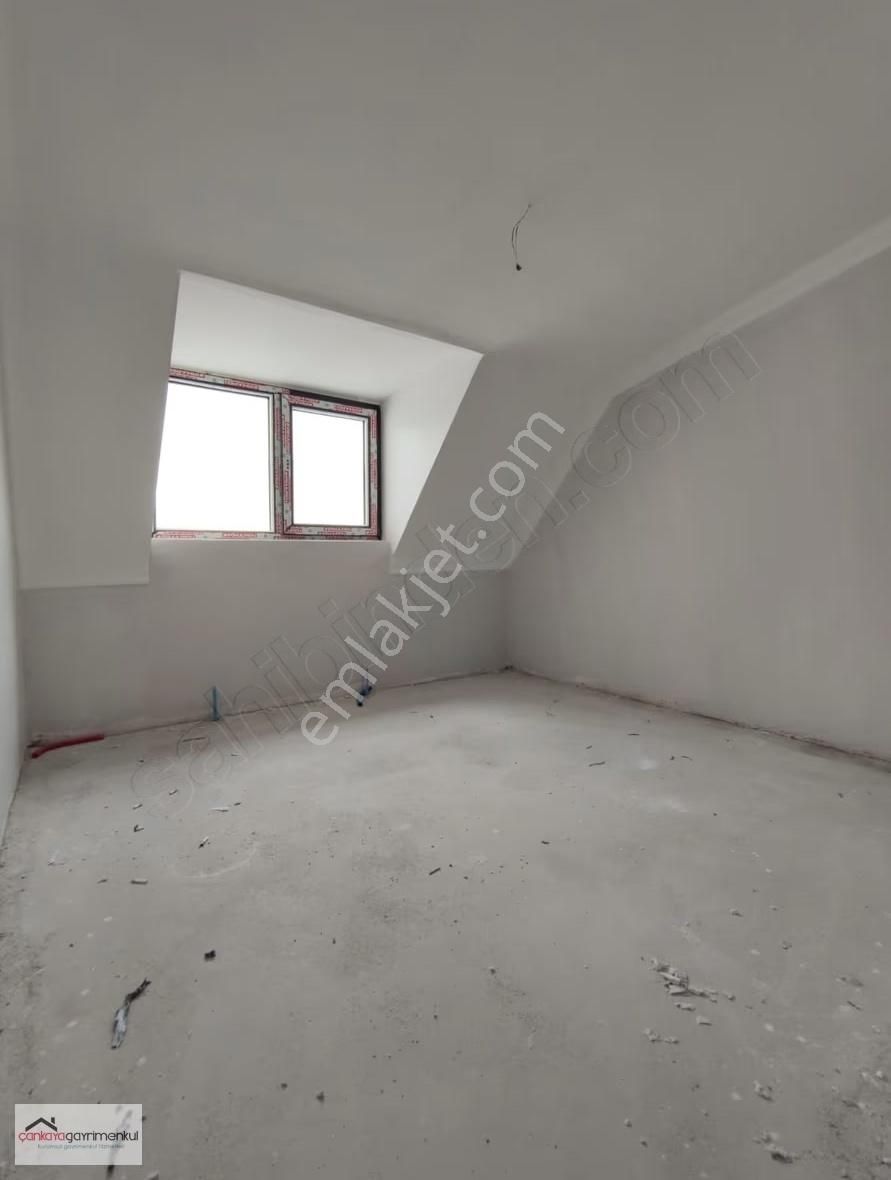 Arnavutköy'de Yeni Sistemle Yapılmış 2+1 Çatı Daire - Asansör - Görsel 16