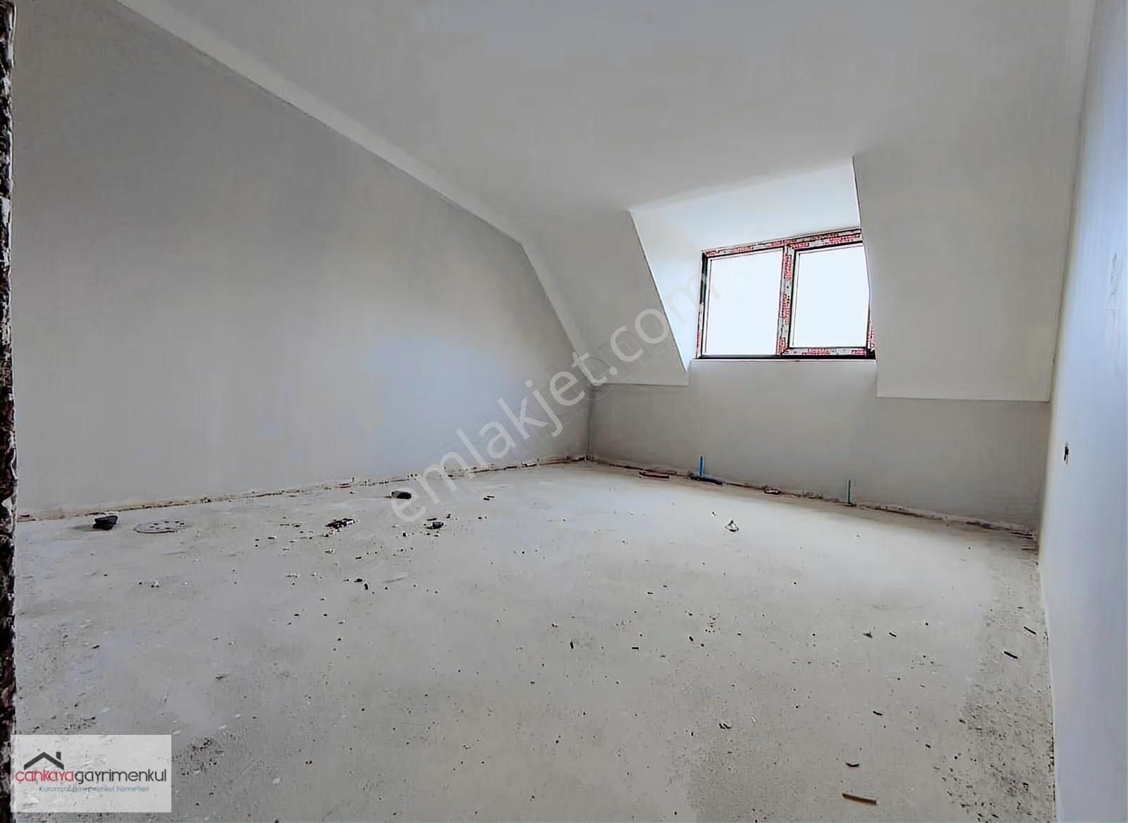 Arnavutköy'de Yeni Sistemle Yapılmış 2+1 Çatı Daire - Asansör - Görsel 12