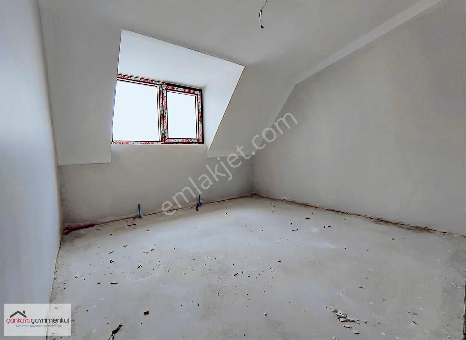 Arnavutköy'de Yeni Sistemle Yapılmış 2+1 Çatı Daire - Asansör - Görsel 10