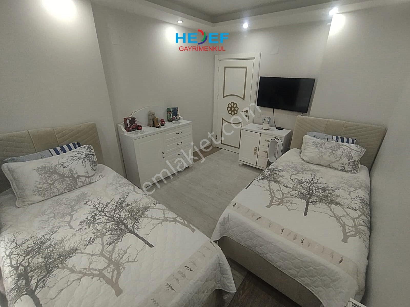 Hedef'ten Akdeniz Mah'de Site İçerisinde Kombili Havuzlu 4+1 - Görsel 15