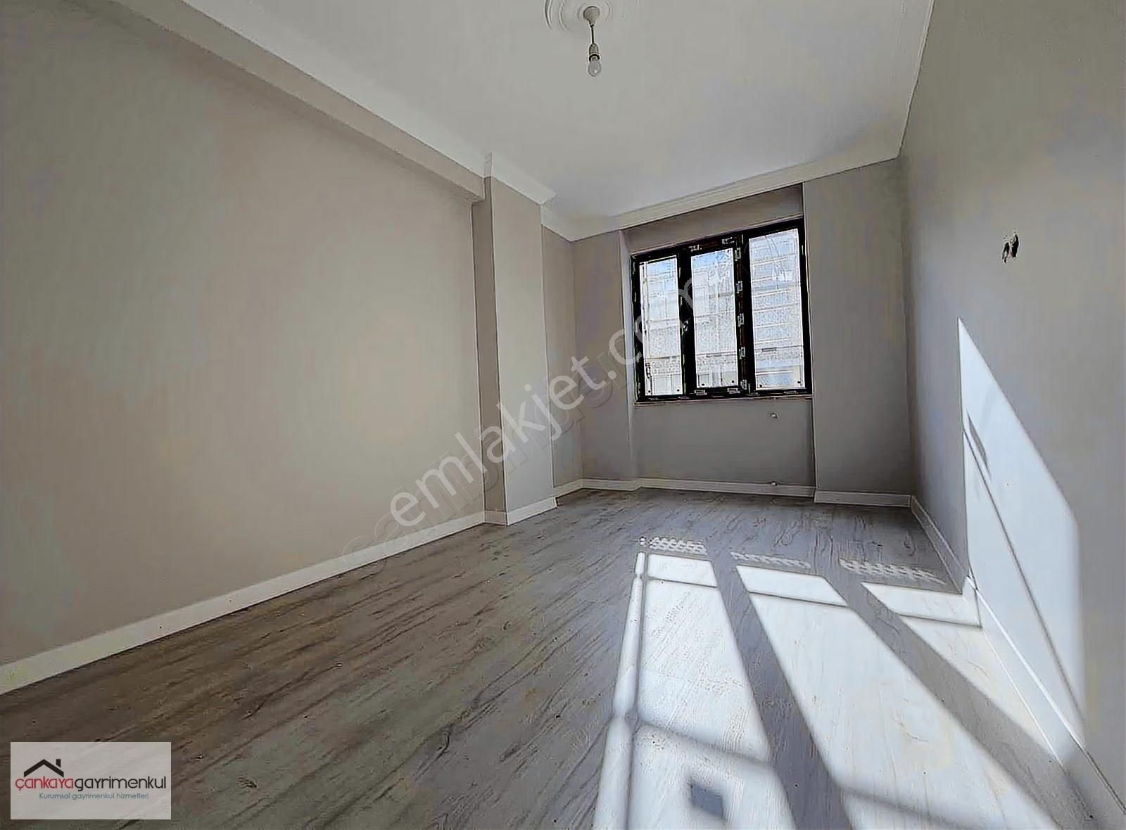 Cebeci'de Köşe Başı Cadde Üstü 3+1 Sıfır (ebeveyn Banyolu) Daire - Görsel 21