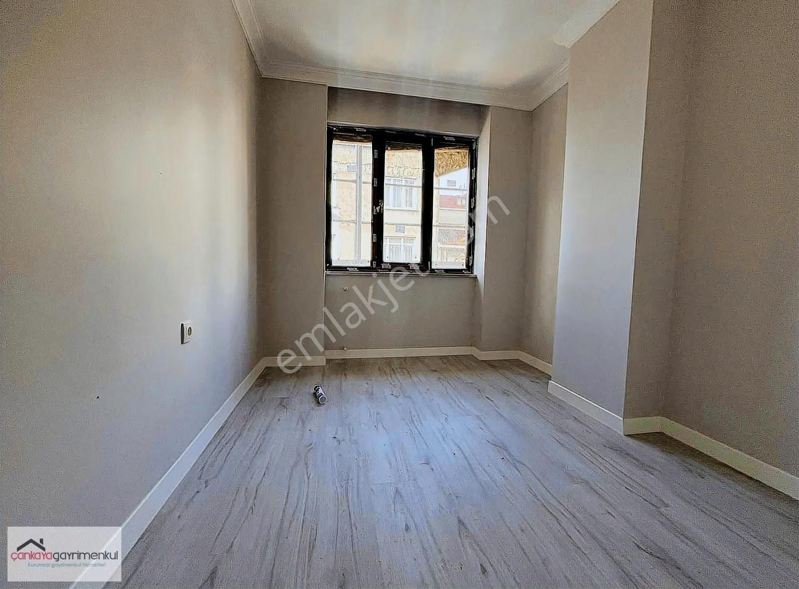 Cebeci'de Köşe Başı Cadde Üstü 3+1 Sıfır (ebeveyn Banyolu) Daire - Görsel 18