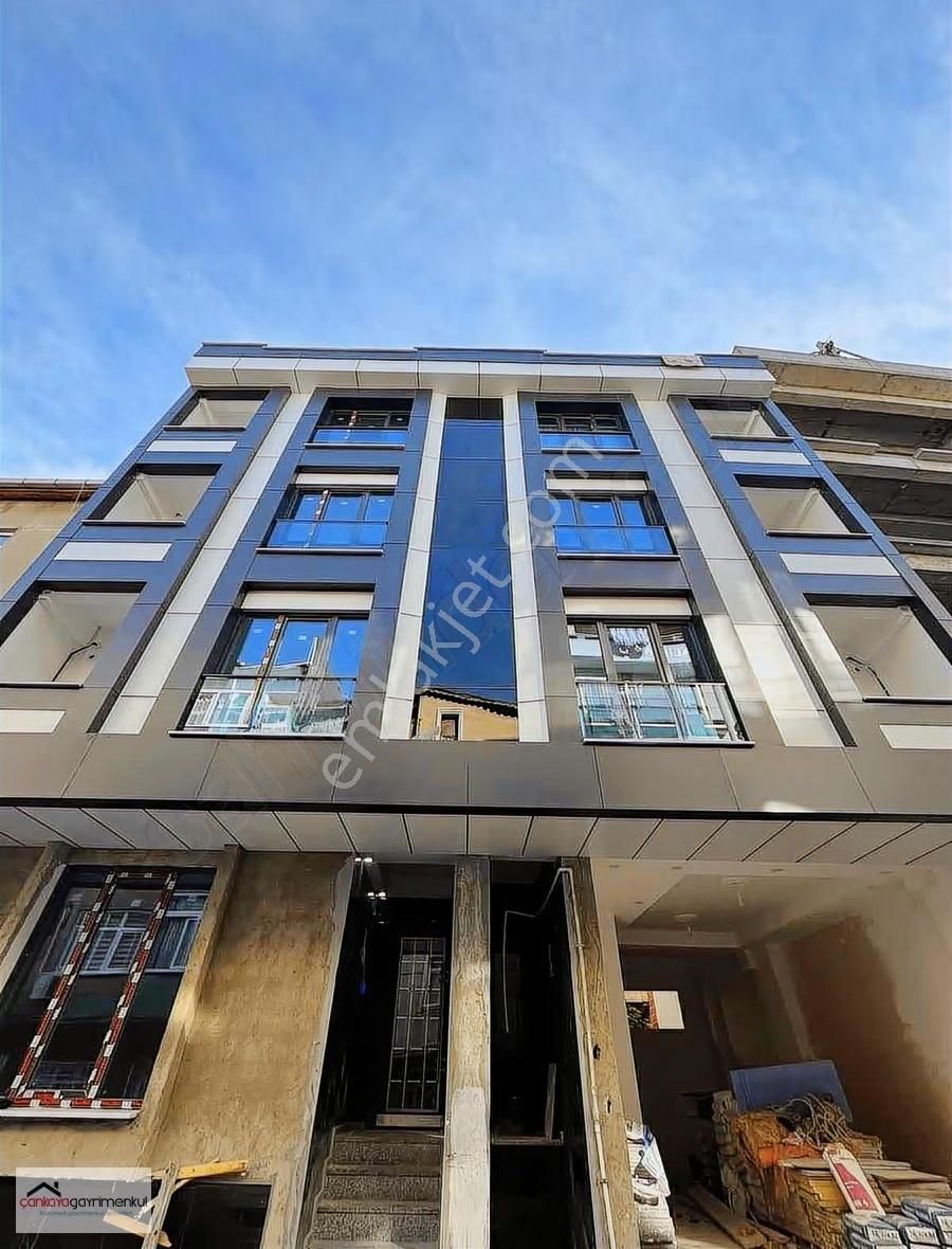 İnönü'de Cadde Üstünde 2+1 Sıfır 2.kat Daire!!