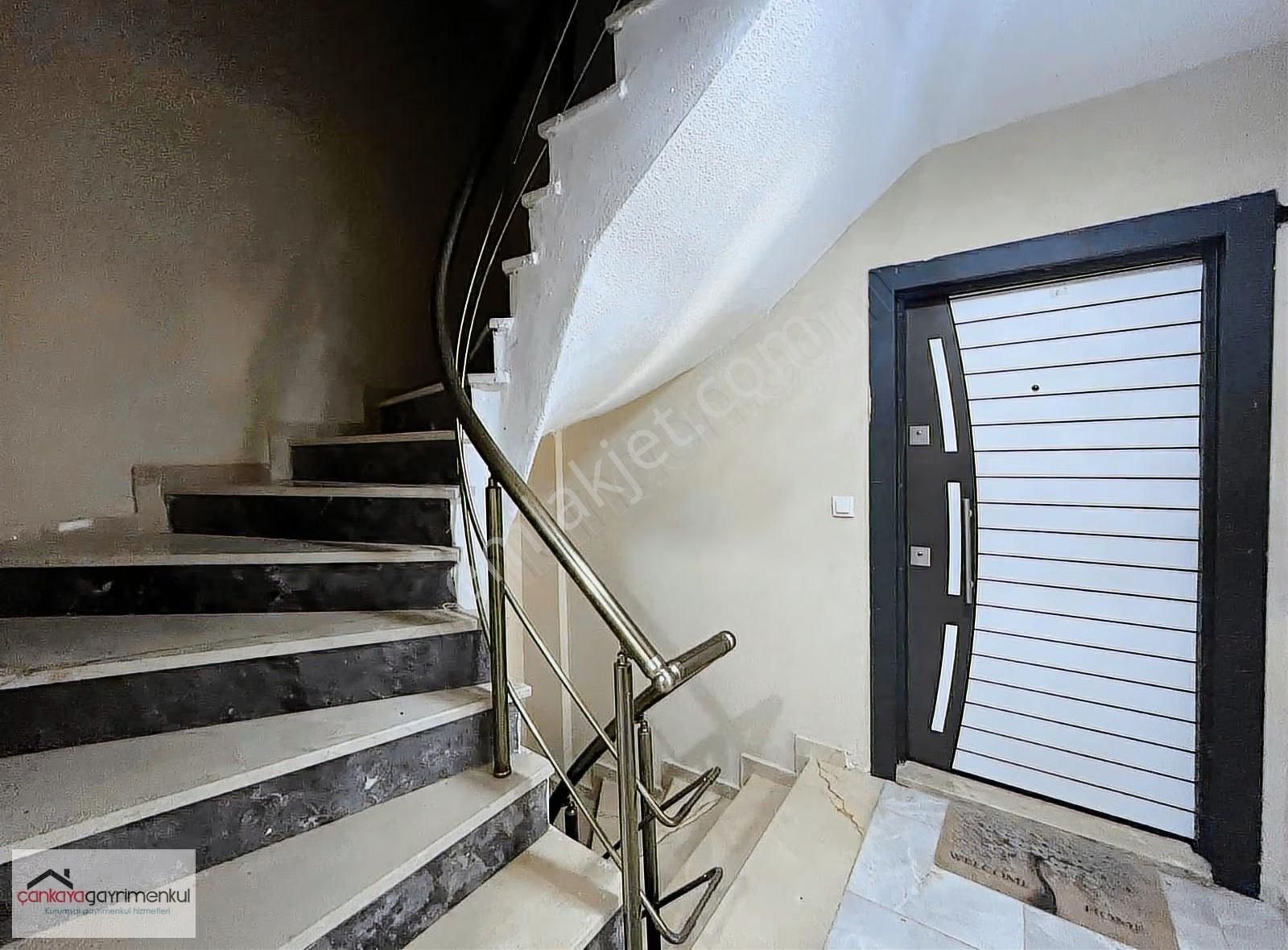 Tevfikbey'de 2+2 Sıfır Mükemmel Konumda Dubleks Daire!! - Görsel 14