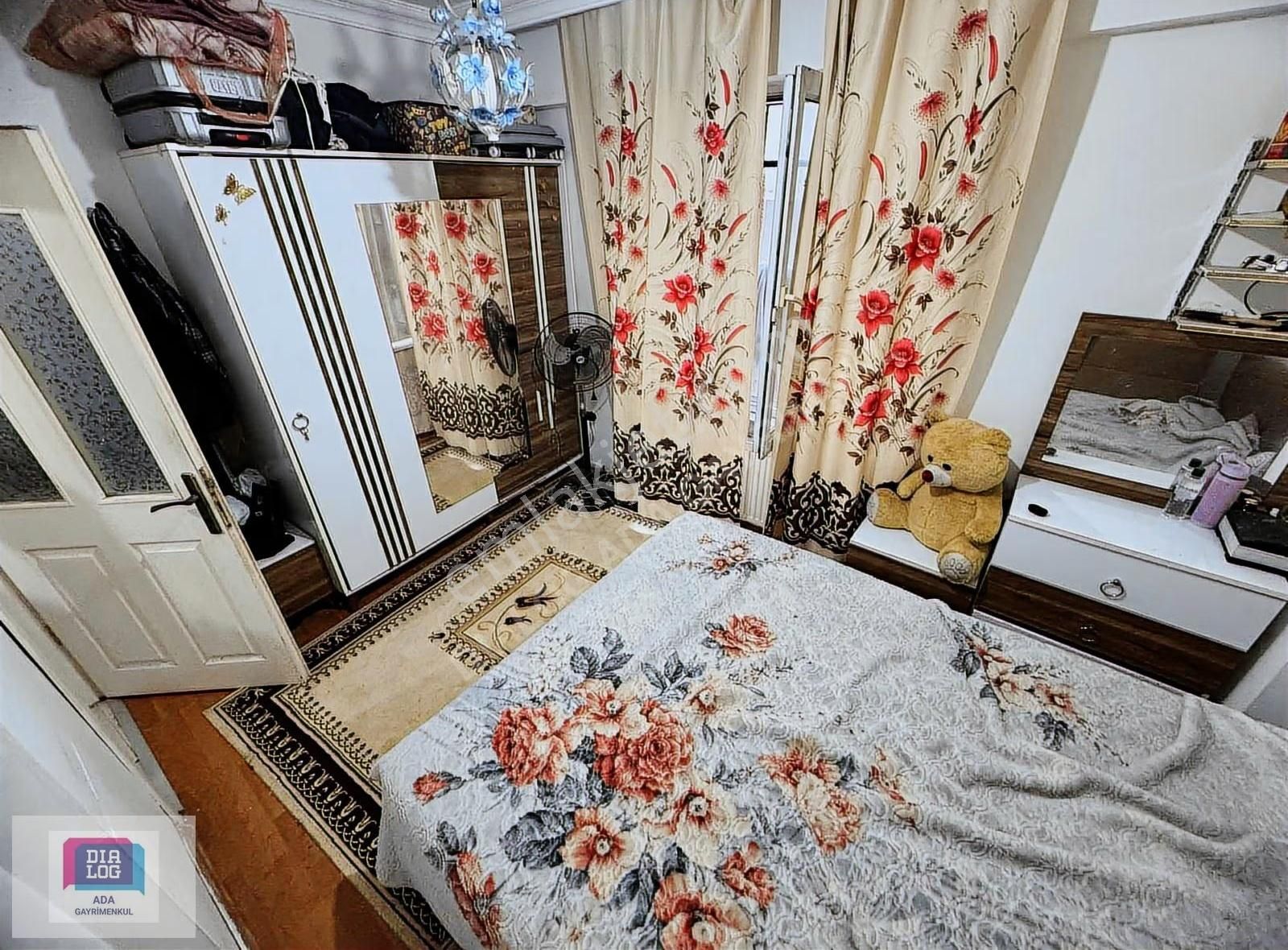 Bağcılar Göztepede Merkezi Konumda 2+1 Satılık Giriş Kat Daire - Görsel 13