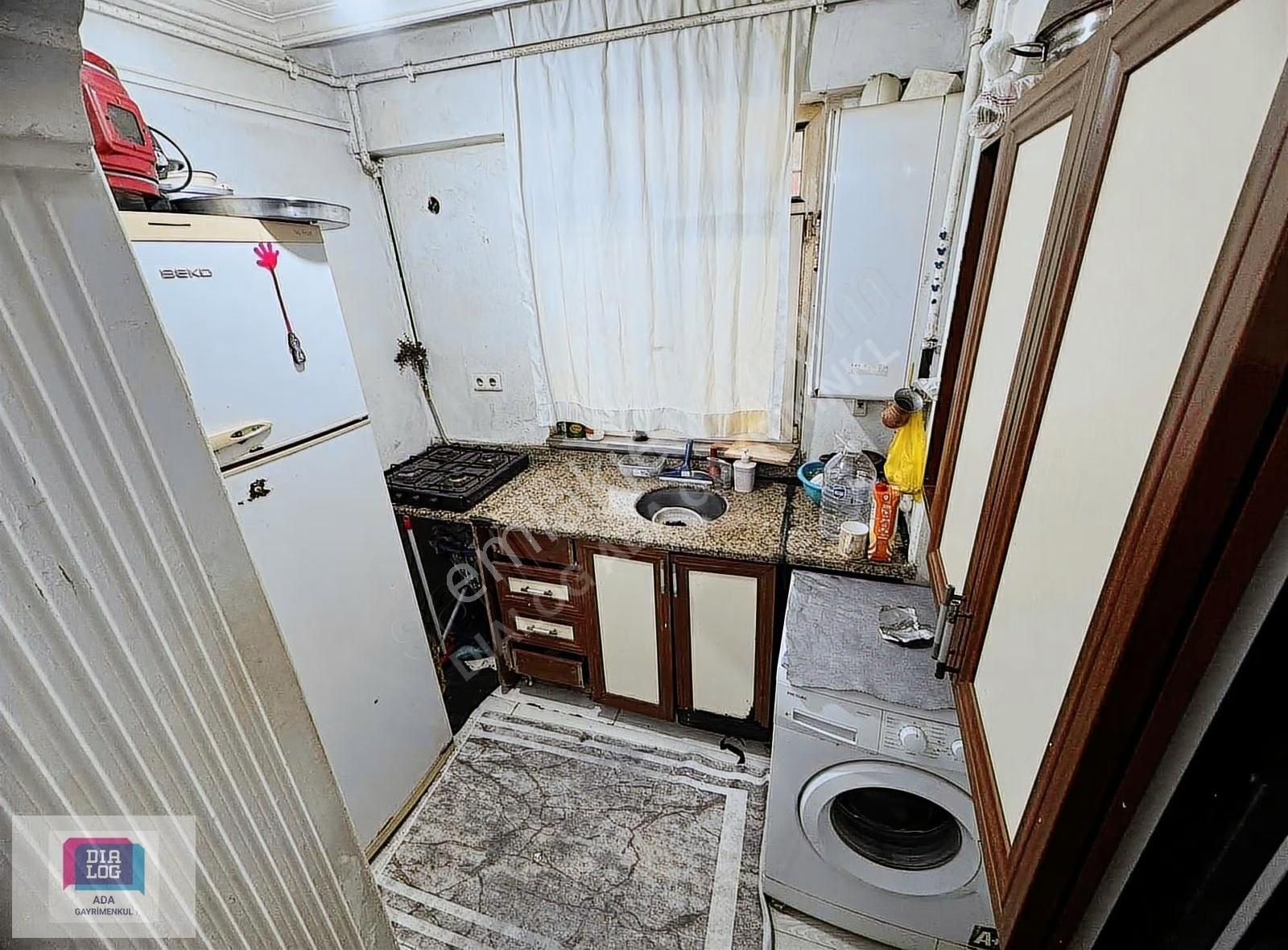 Bağcılar Göztepede Merkezi Konumda 2+1 Satılık Giriş Kat Daire - Görsel 4