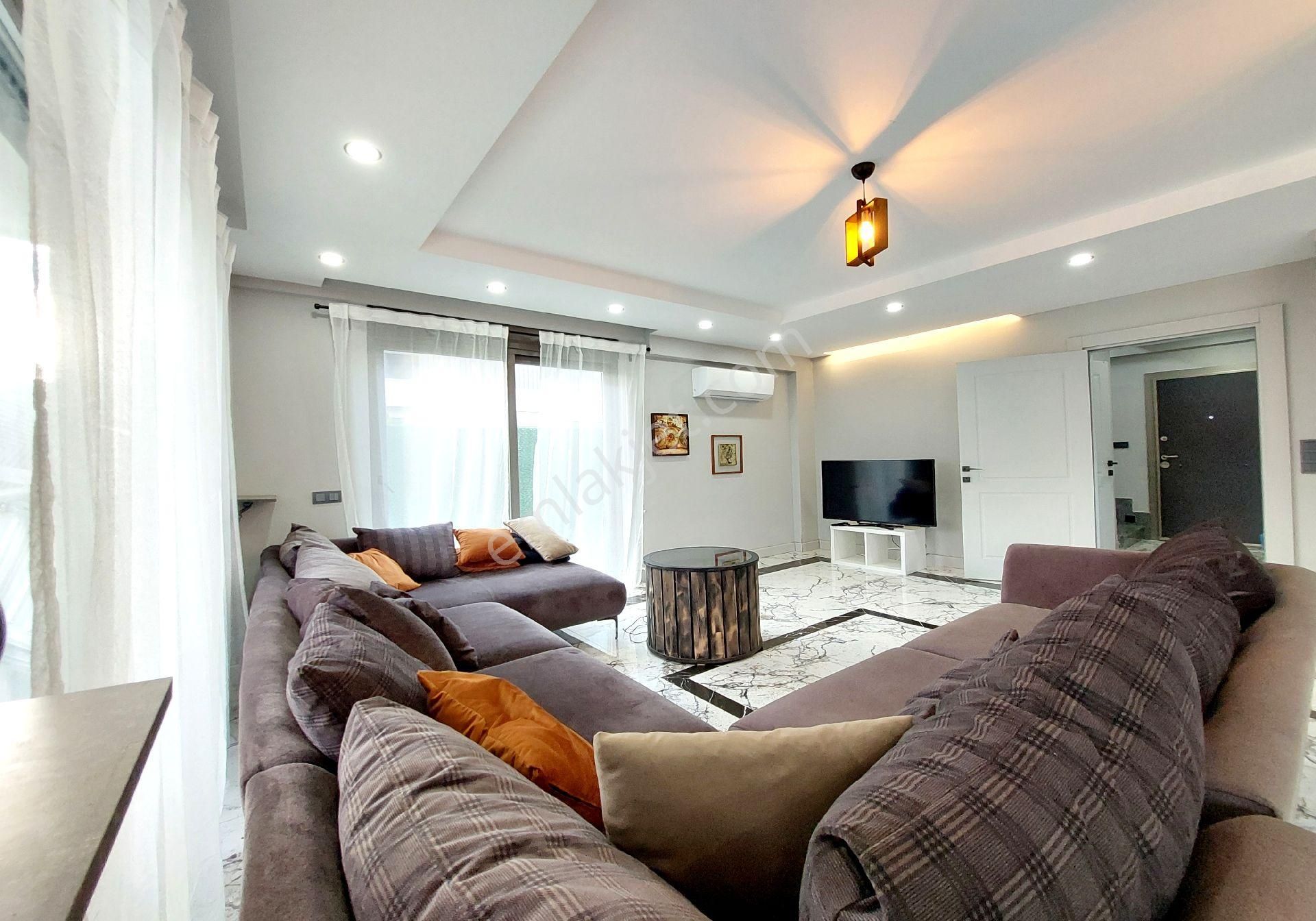 Belek'te Eşyalı Müstakil Havuzlu Kiralık Lüx Villa - Görsel 16