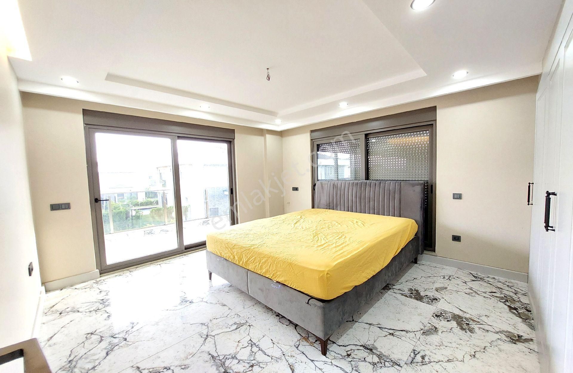 Belek'te Eşyalı Müstakil Havuzlu Kiralık Lüx Villa - Görsel 30
