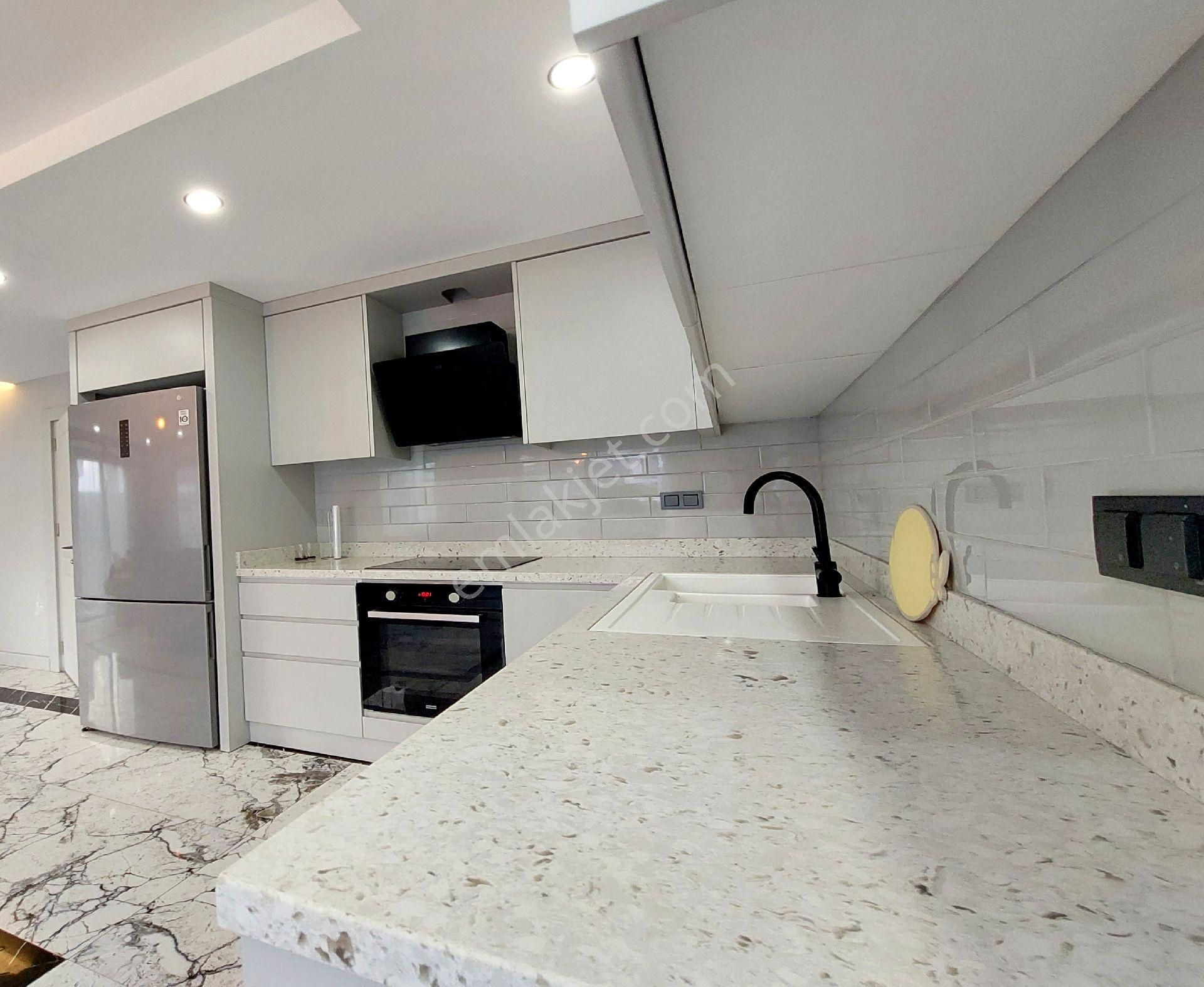 Belek'te Eşyalı Müstakil Havuzlu Kiralık Lüx Villa - Görsel 17