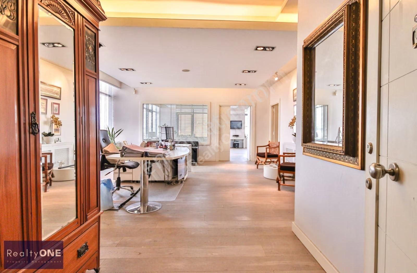 R-one Karaköy Galataport Fransız Geçit Prestijli Kiralık Ofis - Görsel 15