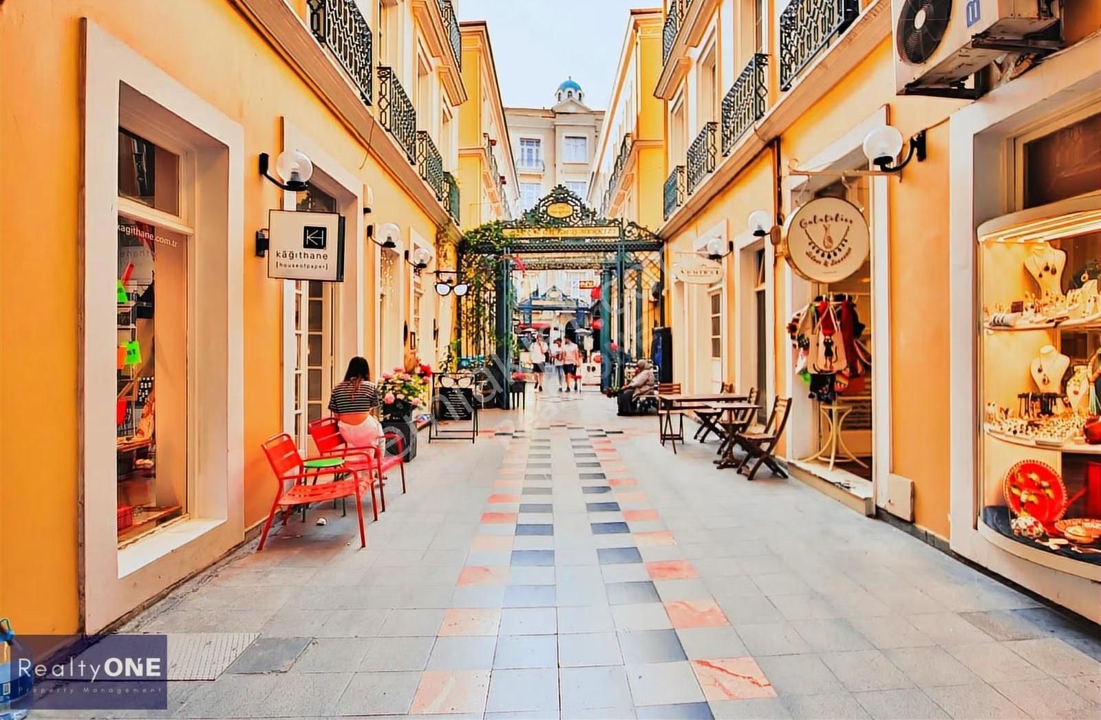 R-one Karaköy Galataport Fransız Geçit Prestijli Kiralık Ofis - Görsel 5