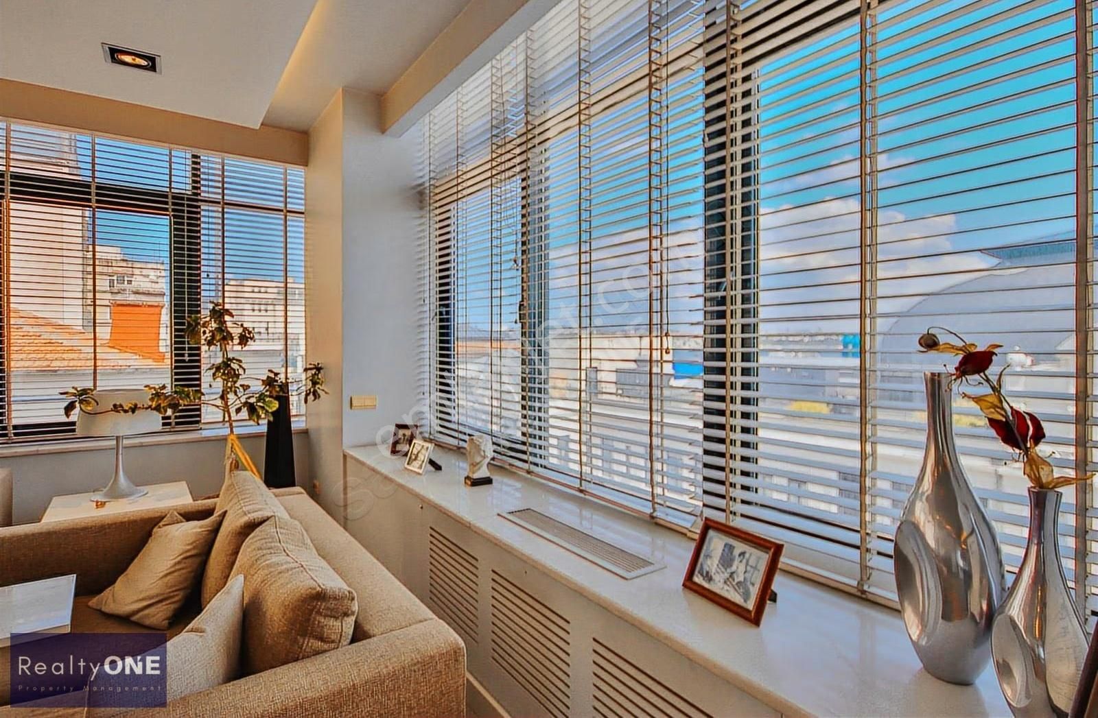 R-one Karaköy Galataport Fransız Geçit Prestijli Kiralık Ofis - Görsel 27