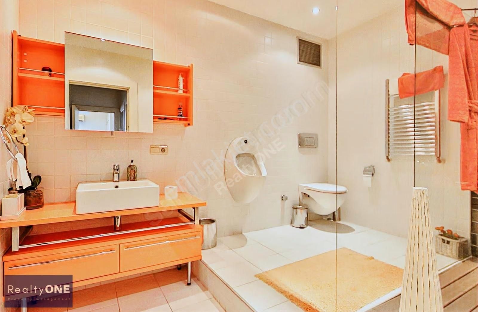 R-one Karaköy Galataport Fransız Geçit Prestijli Kiralık Ofis - Görsel 16