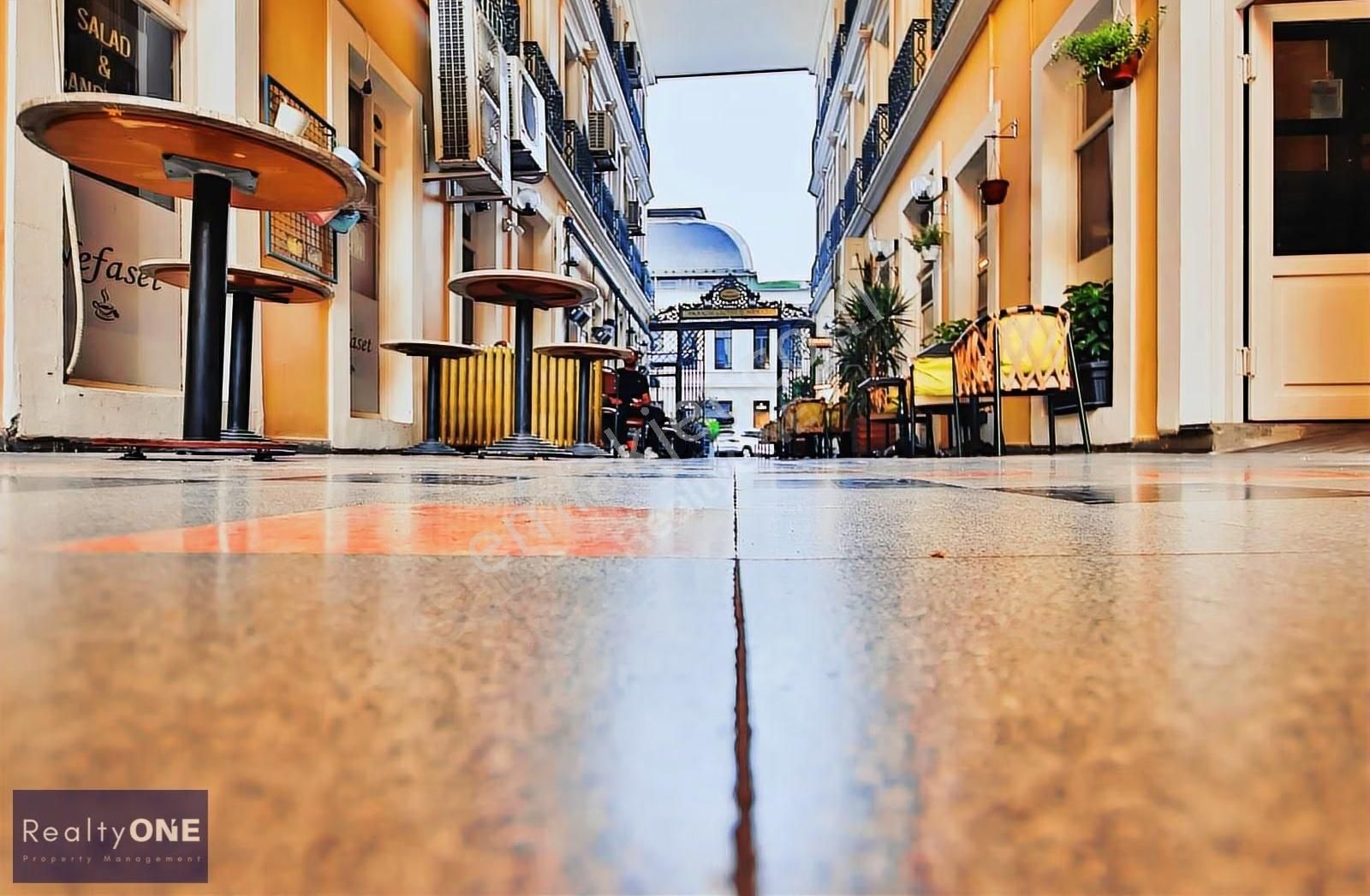 R-one Karaköy Galataport Fransız Geçit Prestijli Kiralık Ofis - Görsel 32