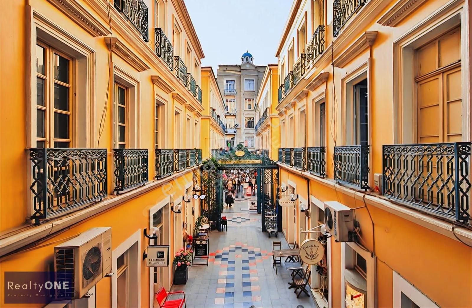 R-one Karaköy Galataport Fransız Geçit Prestijli Kiralık Ofis - Görsel 9