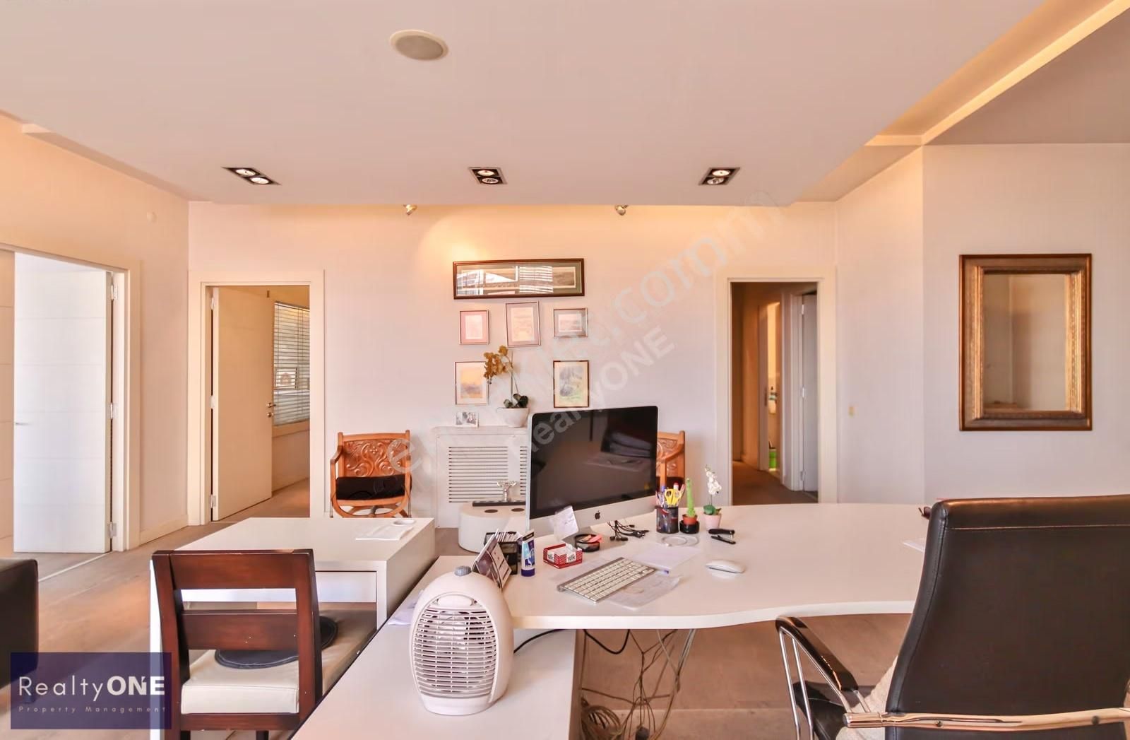 R-one Karaköy Galataport Fransız Geçit Prestijli Kiralık Ofis - Görsel 23
