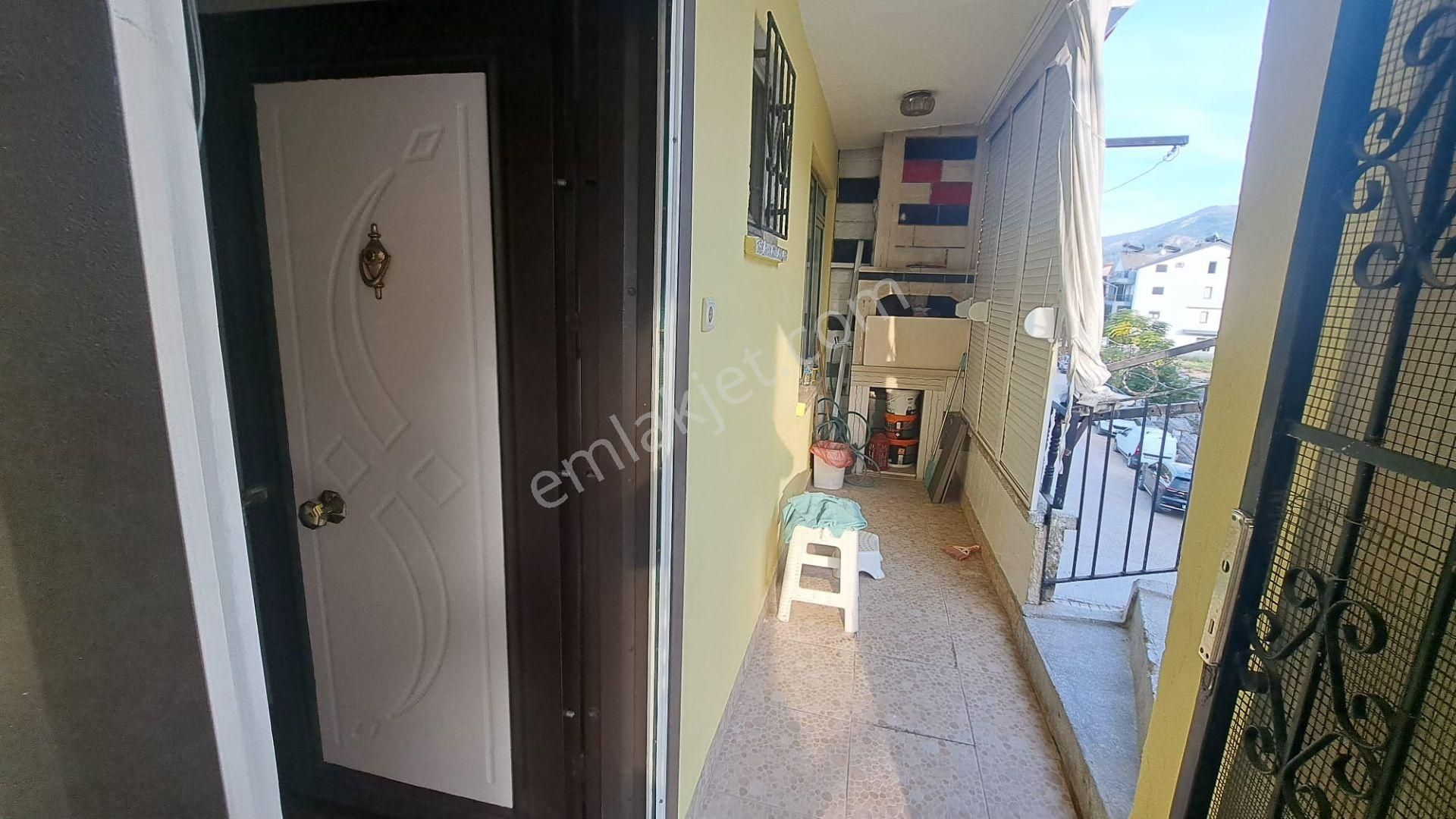 Stop’tan Taşyaka 2+1 Kapalı Mutfak Eşyasız Merkezi Konumda Kiralık Daire - Görsel 6