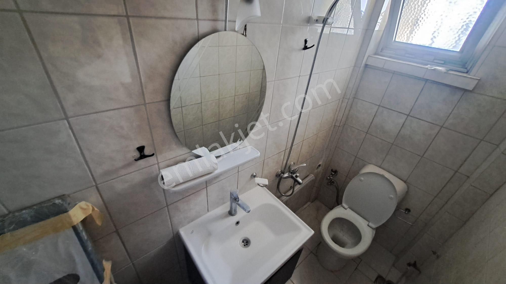 Stop’tan Taşyaka 2+1 Kapalı Mutfak Eşyasız Merkezi Konumda Kiralık Daire - Görsel 23