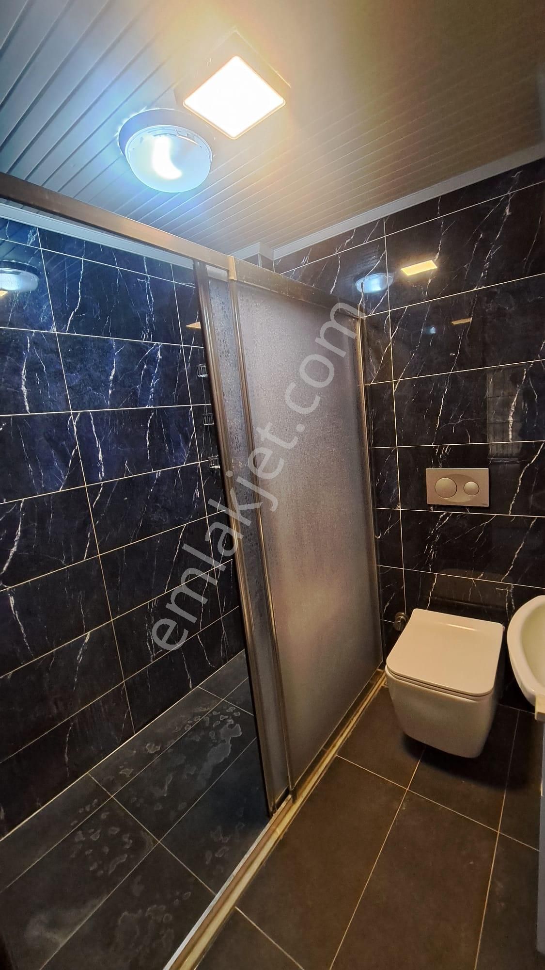 Stop’tan Taşyaka 2+1 Kapalı Mutfak Eşyasız Merkezi Konumda Kiralık Daire - Görsel 20