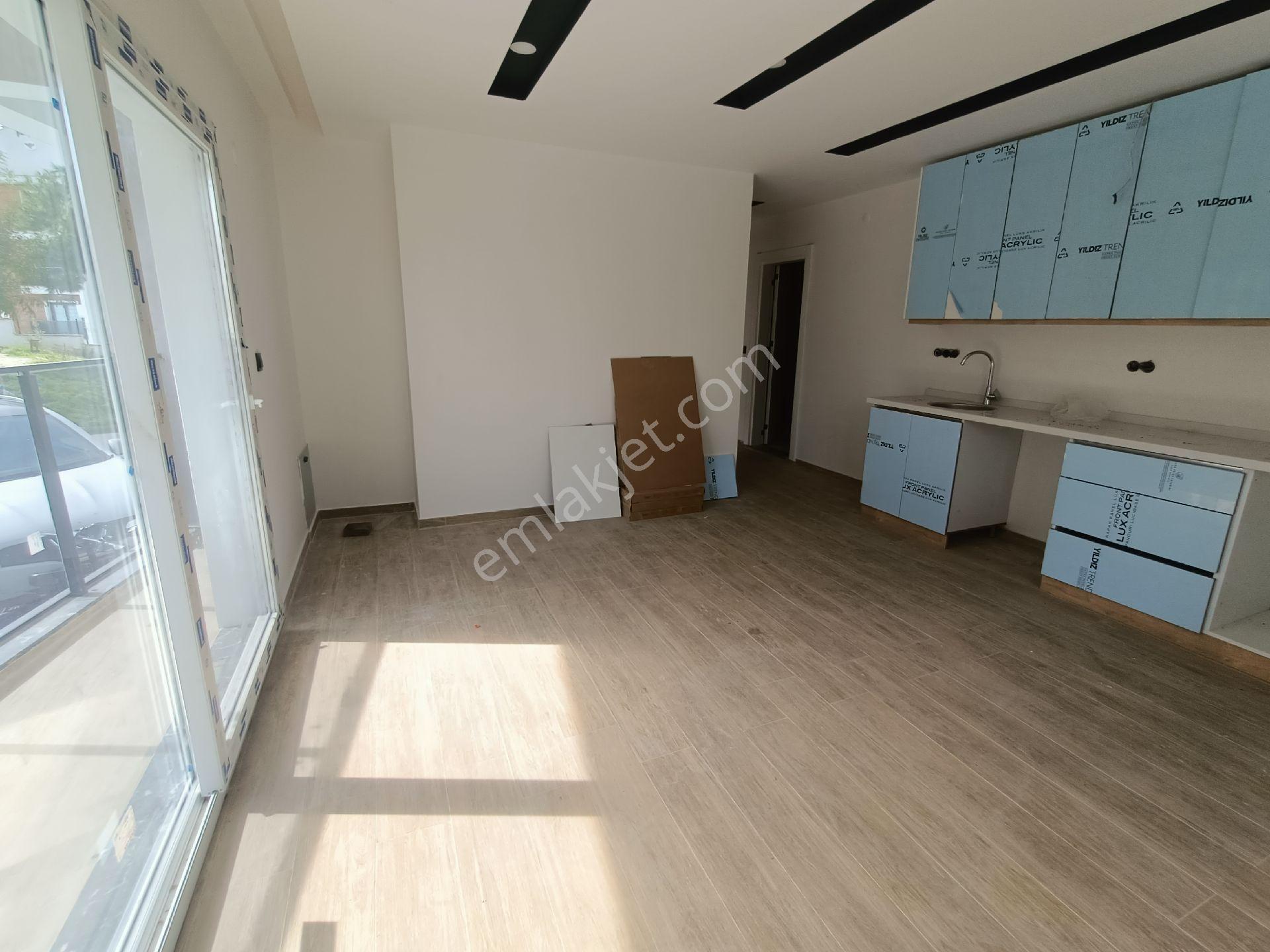 Kuşadası Davutlar Sıfır 1+1 Yüksek Giriş - Görsel 8