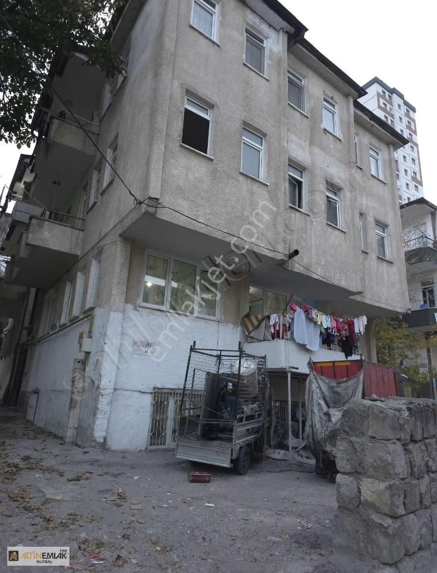 Satılık Esenyurt Ta Yatırımlık Bodrum Katlı Yüksek Giriş Daire