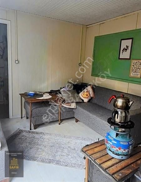 Çatalca Karacaköy'de İçinde Konteyner Olan 350m2 Tarla - Görsel 7