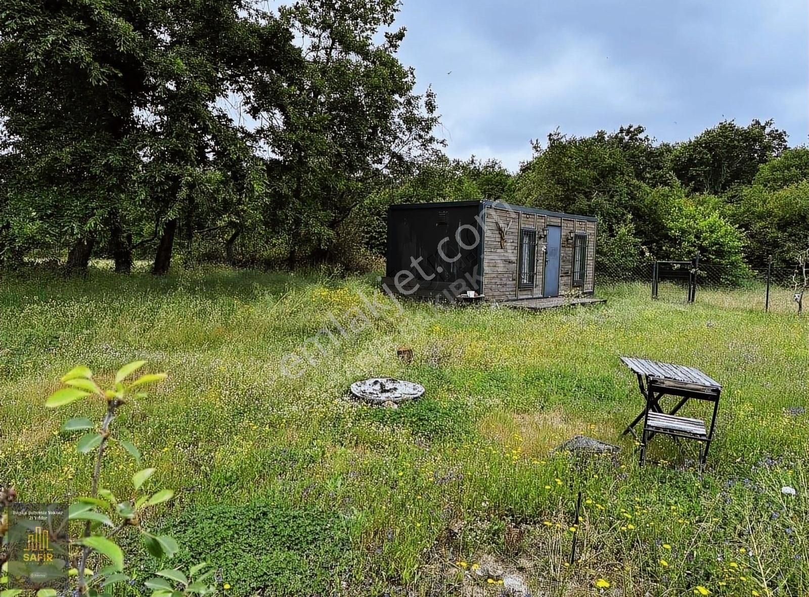 Çatalca Karacaköy'de İçinde Konteyner Olan 350m2 Tarla - Görsel 2