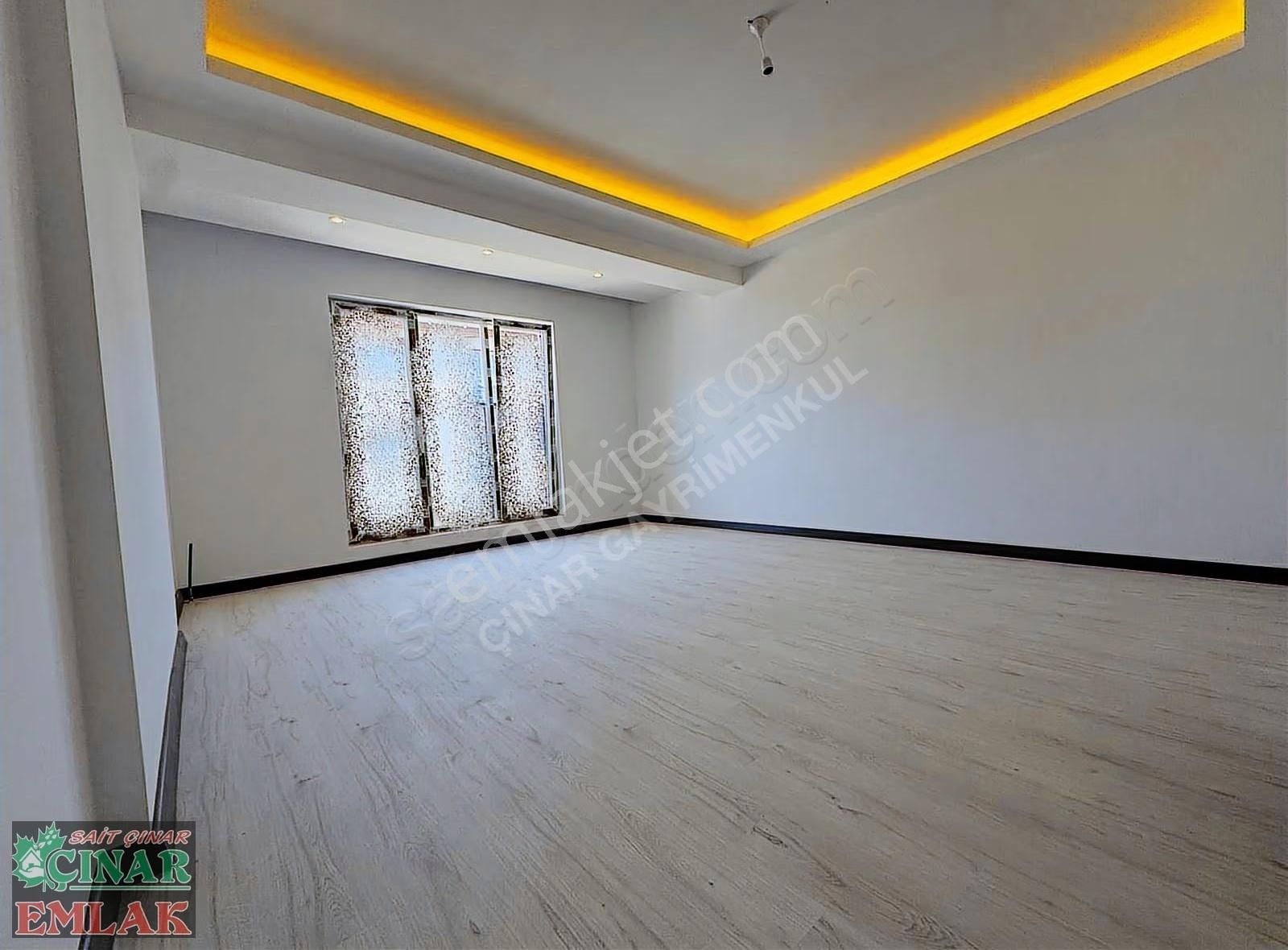 Çınar'dan Merkezi Konumda Mükemmel İşçiliğiyle 3+1 Arakat Daire - Görsel 20