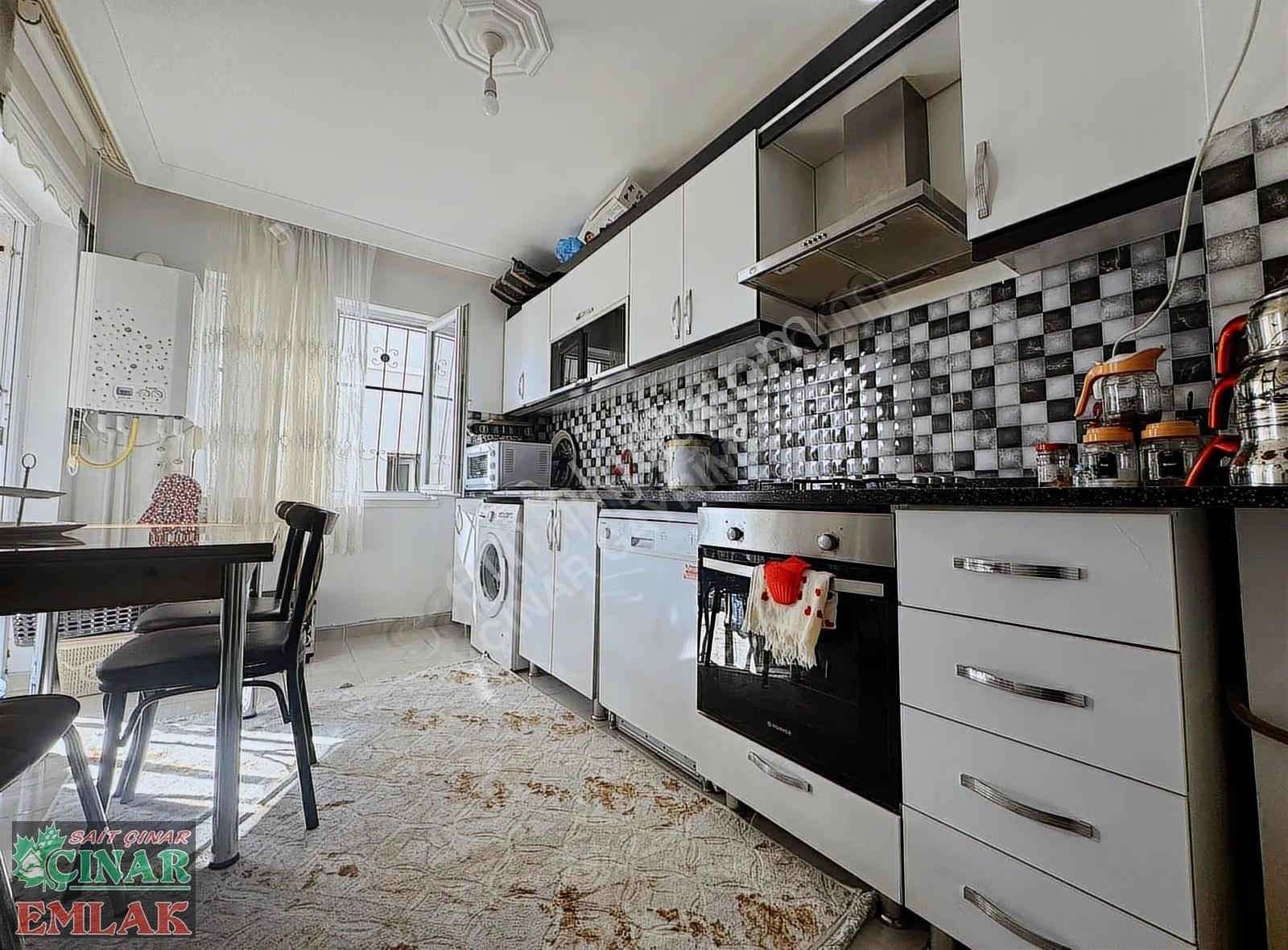 Çınar'dan Tam Yetkili 3 Metre Yüksekliğe Sahip 3+1 Daire Satışta - Görsel 4