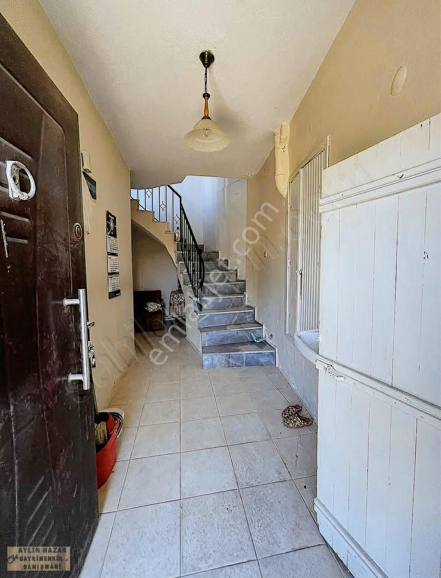 Urla Sanat Sokağı'nda Köşe Konumda 4+1 - Görsel 5