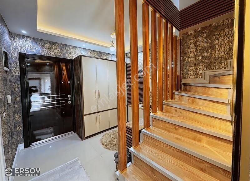 Karaali'de 5+1 Ultra Lüks,site İçi,müstakil Havuz, K.otoparklı - Görsel 5