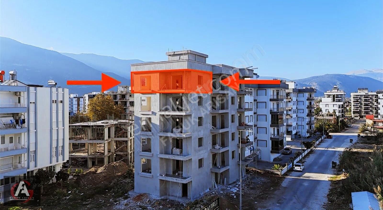 Faruk Arısan'dan Sonsuz Deniz Manzaralı Bitim Aşamasında 2+1 - Görsel 9