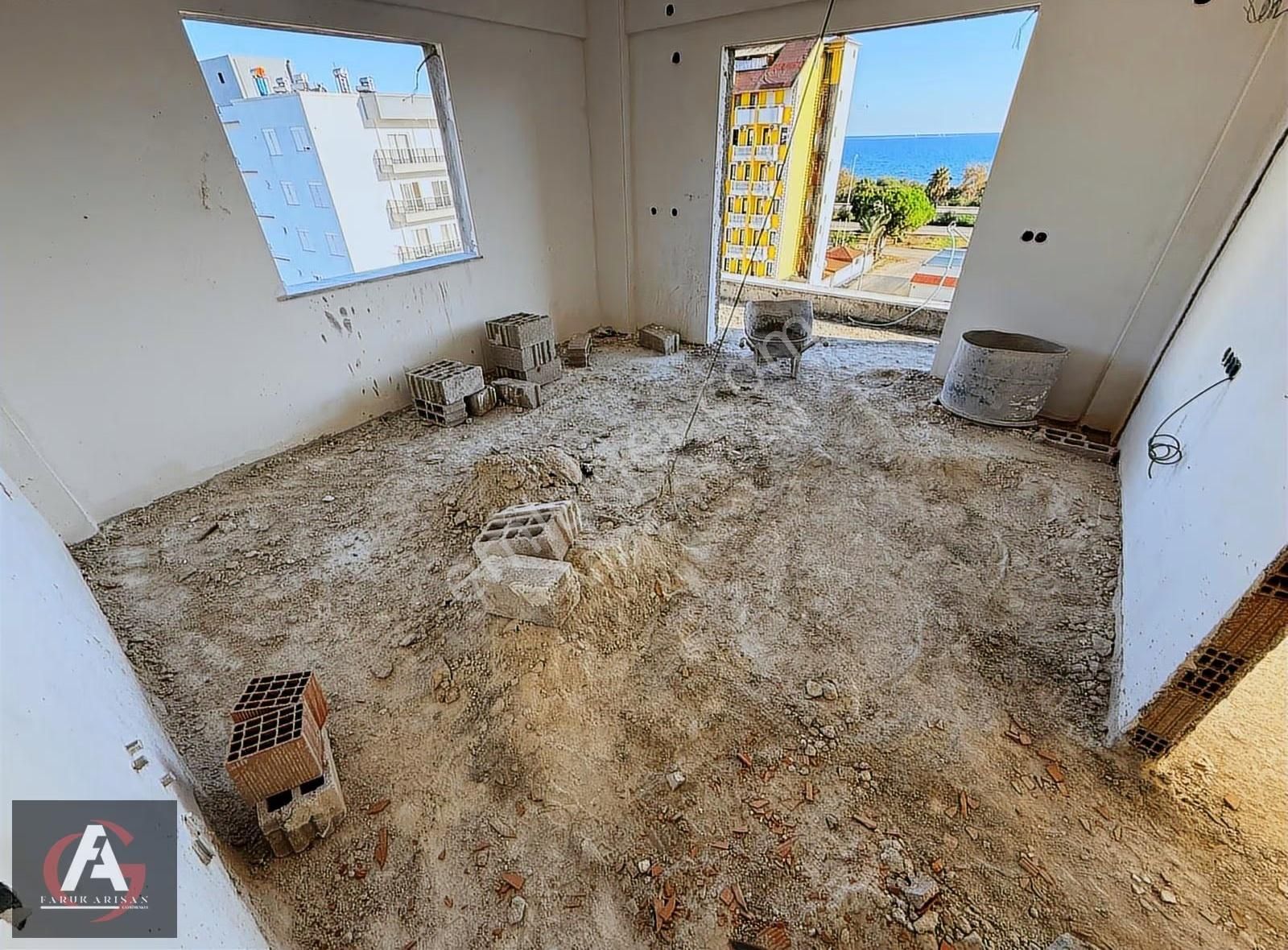 Faruk Arısan'dan Sonsuz Deniz Manzaralı Bitim Aşamasında 2+1 - Görsel 3