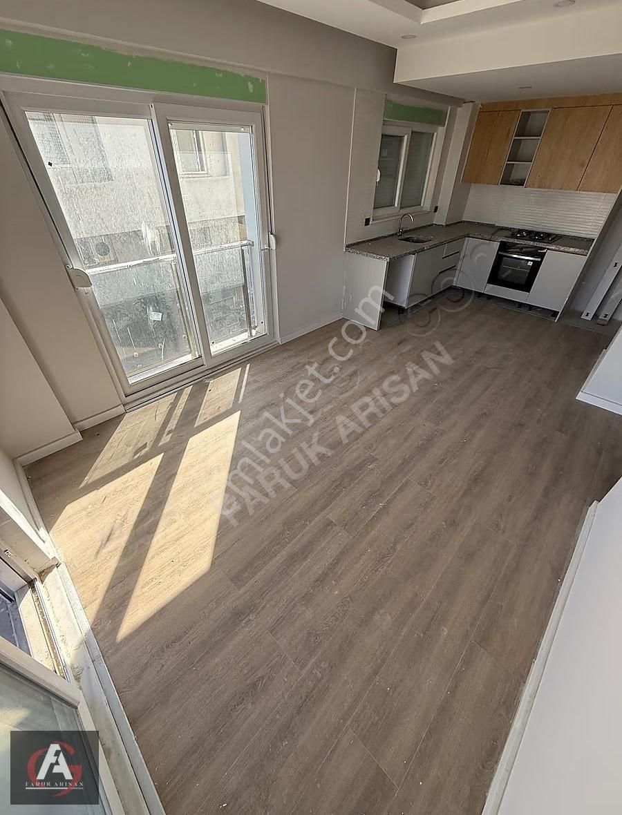 Faruk Arısan'dan Finikede Denize 0 Konum Oturuma Hazır Geniş 1+1 - Görsel 20