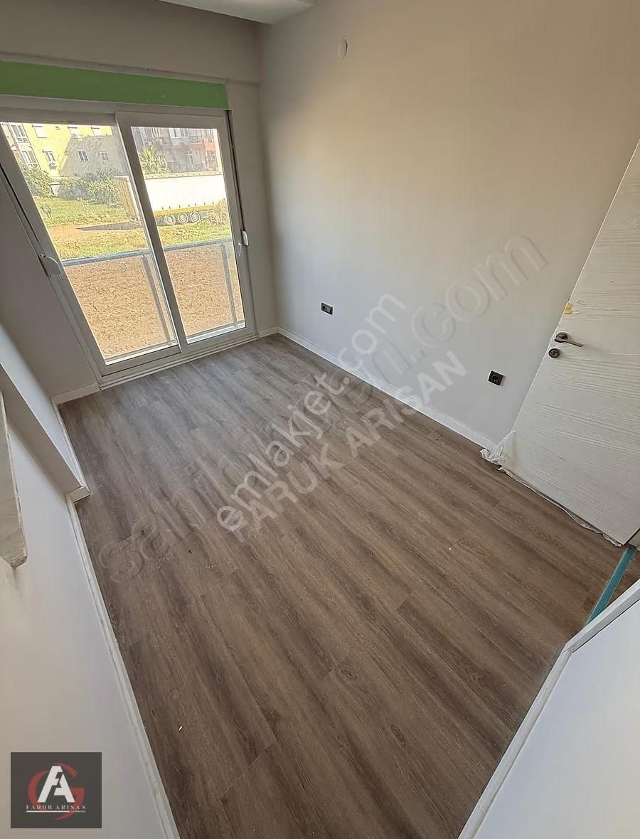 Faruk Arısan'dan Finikede Denize 0 Konum Oturuma Hazır Geniş 1+1 - Görsel 18