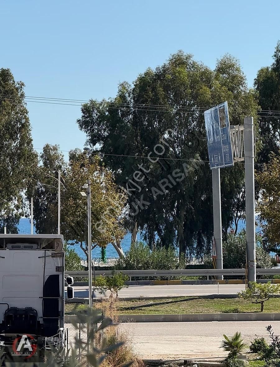 Faruk Arısan'dan Finikede Denize 0 Konum Oturuma Hazır Geniş 1+1 - Görsel 21