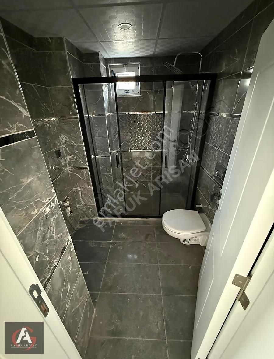 Faruk Arısan'dan Kum Mahallesinde Oturuma Hazır Lüx 1+1 Daire - Görsel 17