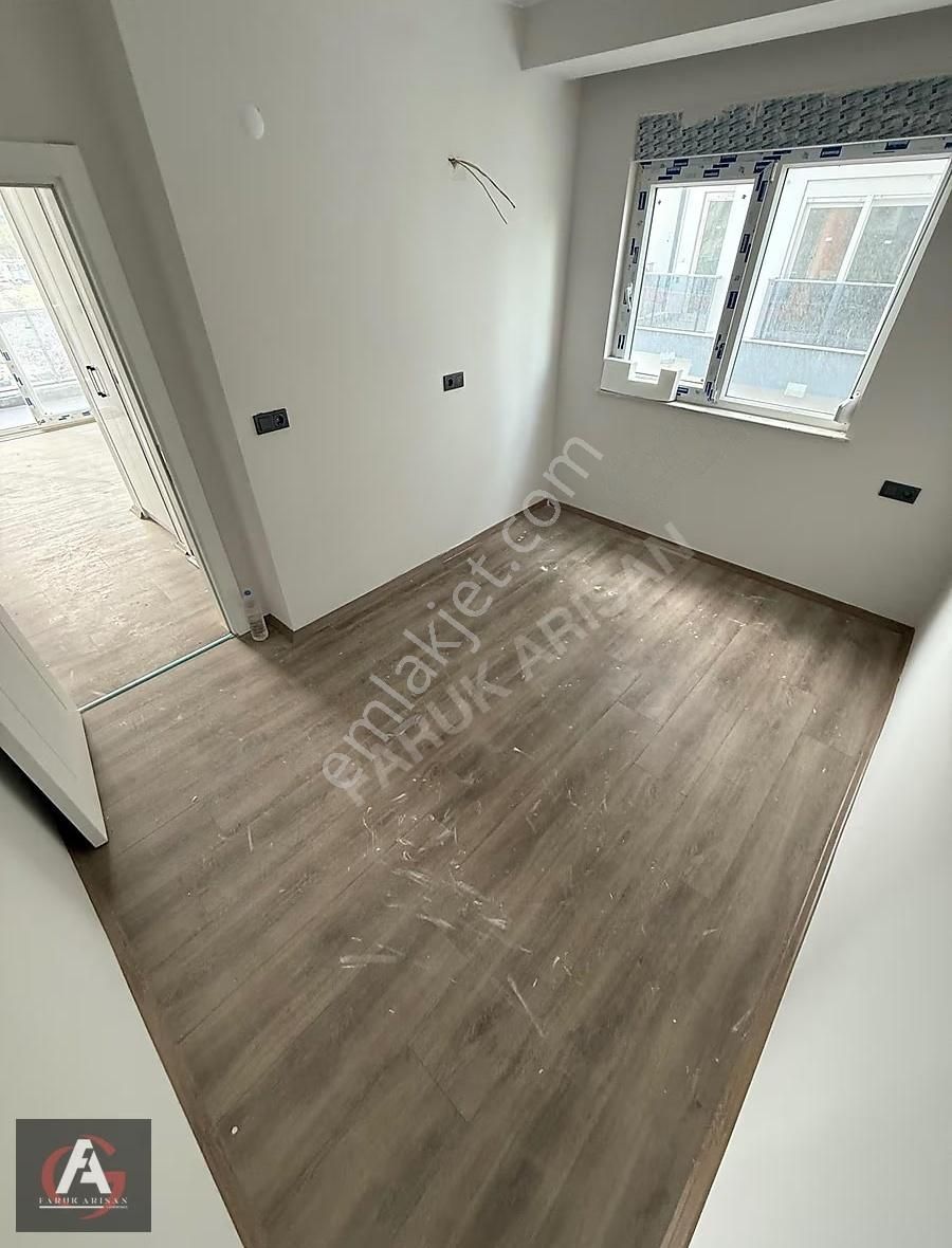 Faruk Arısan'dan Kum Mahallesinde Oturuma Hazır Lüx 1+1 Daire - Görsel 14