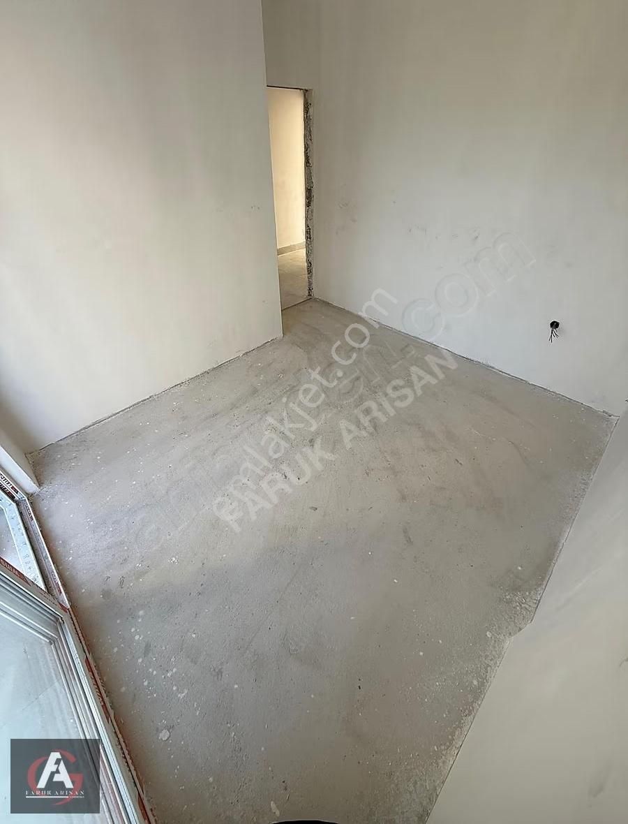 Faruk Arısan'dan Havuzlu Site İçi Denize Yakın Bitmek Üzere 2+1 - Görsel 11