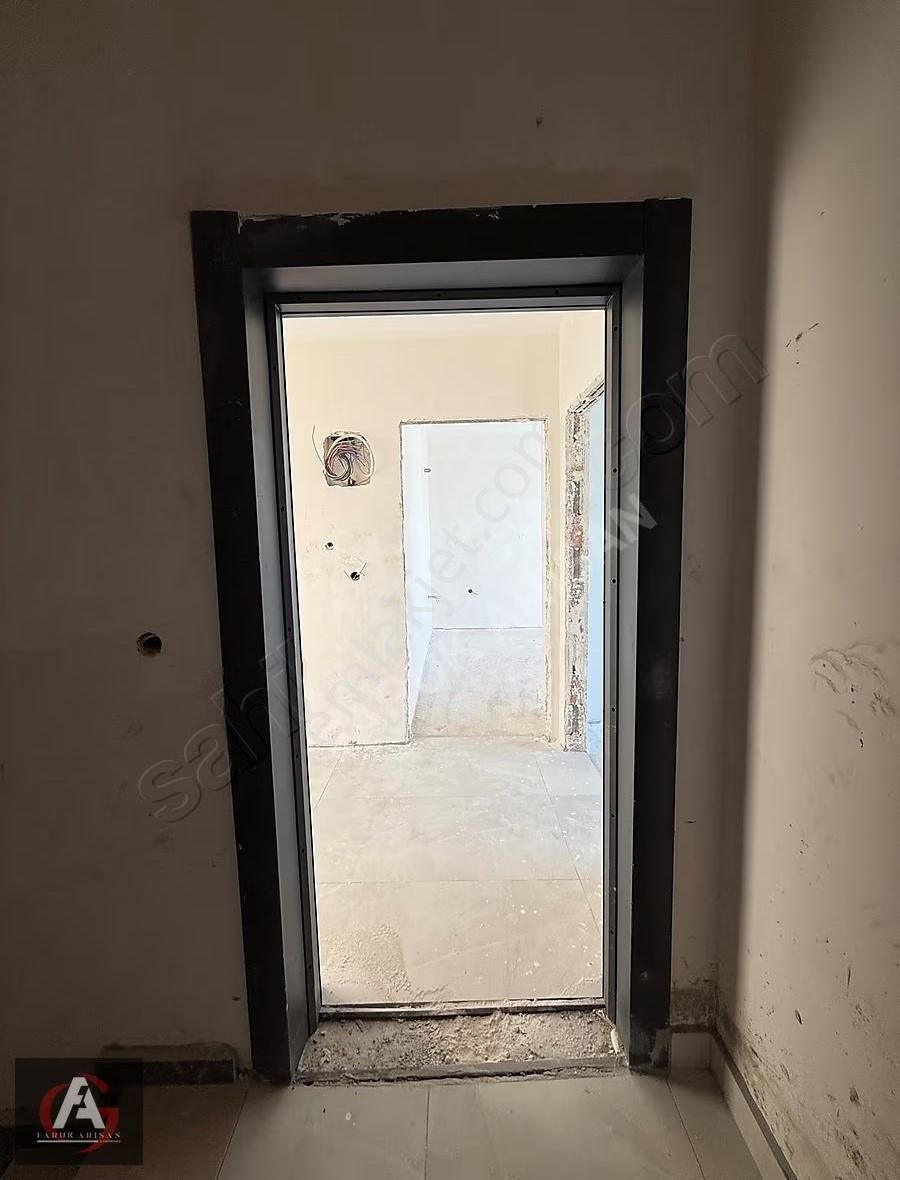 Faruk Arısan'dan Havuzlu Site İçi Denize Yakın Bitmek Üzere 2+1 - Görsel 8